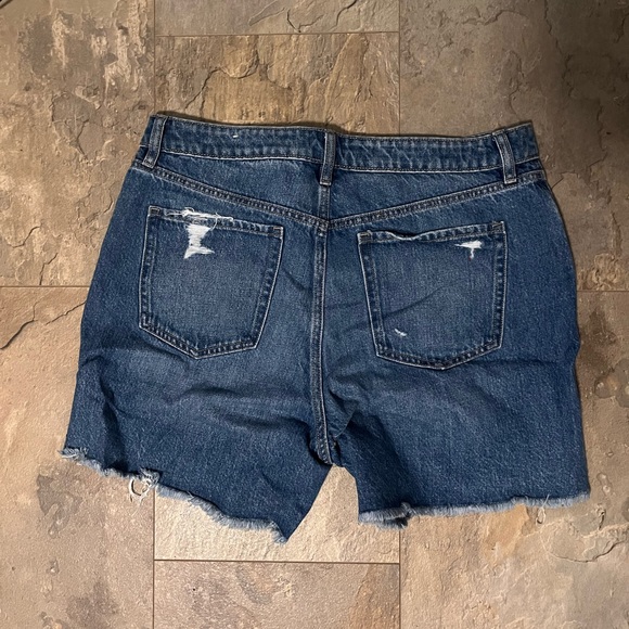 Jean shorts - Picture 3 of 4